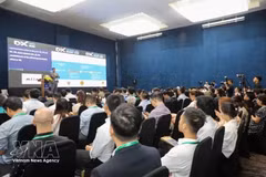 论坛场景。（图片来源：越通社）