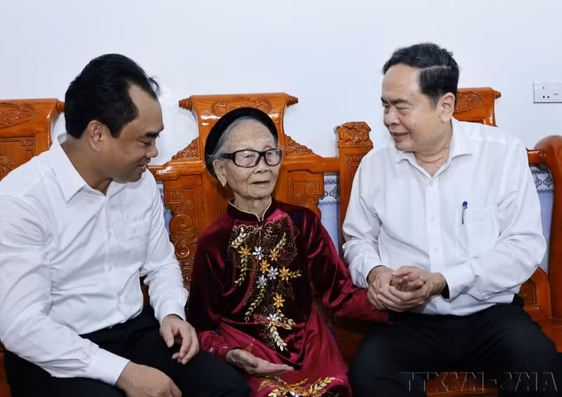 10anh-10.jpg