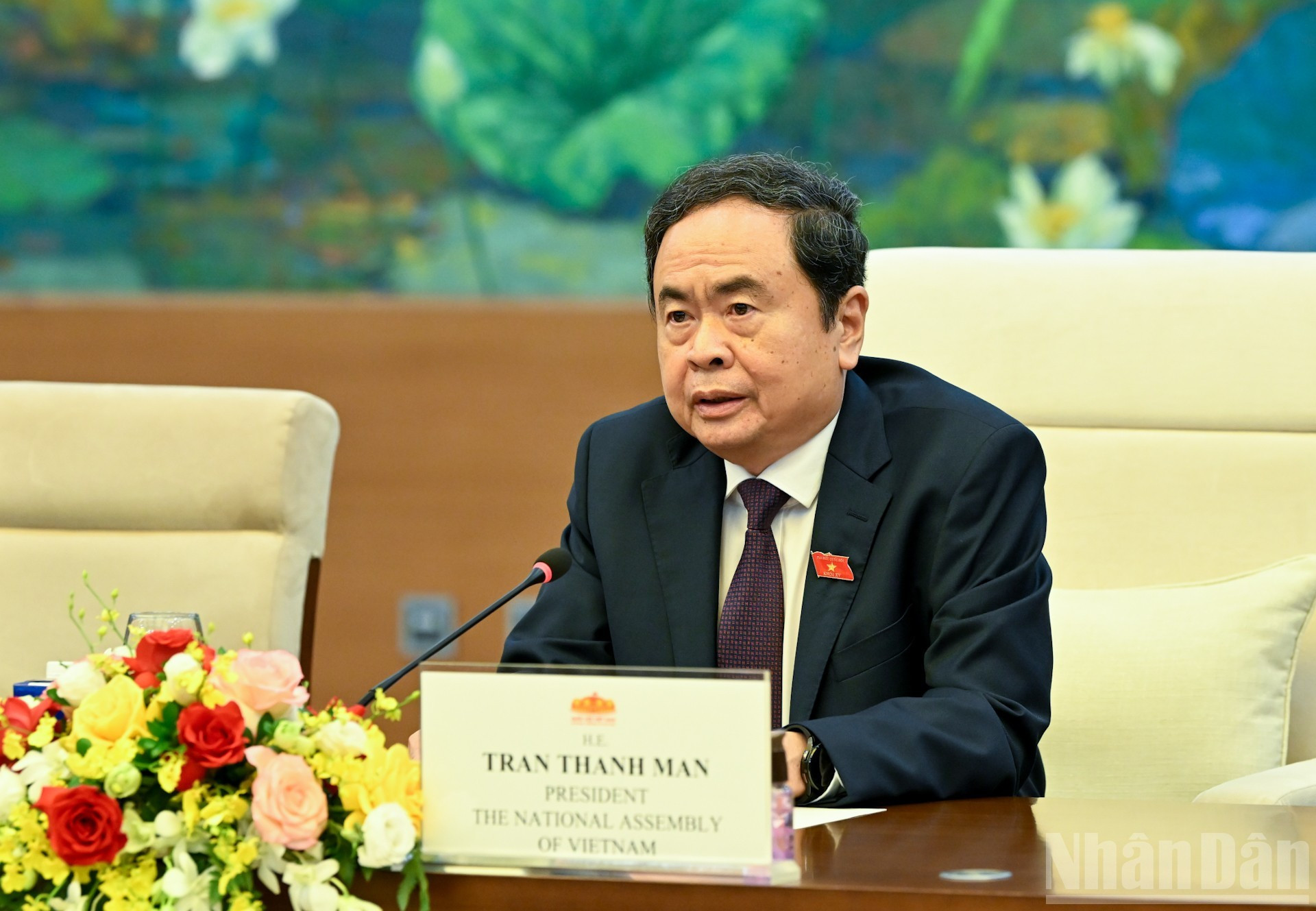 国会主席陈青敏在会见时发表讲话。 国会主席陈青敏在会见时发表讲话。