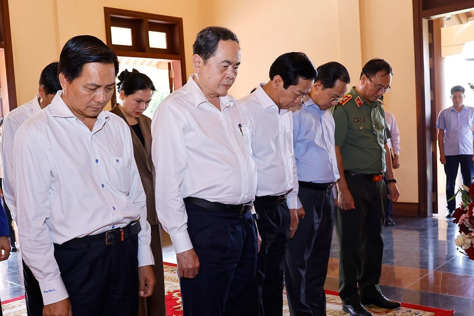 国会主席陈青敏缅怀武文杰同志。