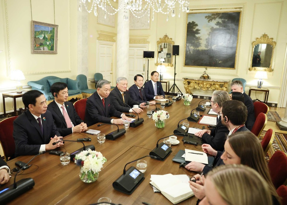 会谈场景。 会谈场景。