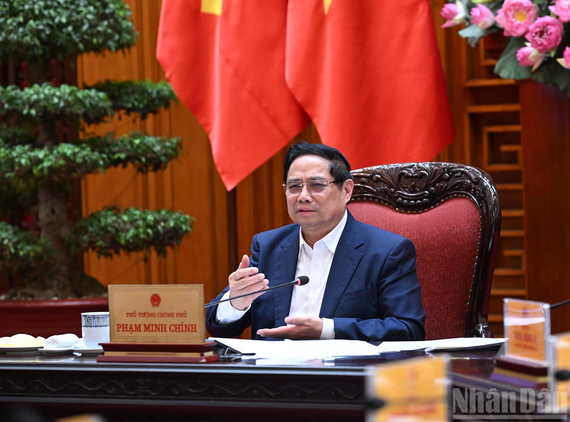 范明正总理在会上发表指导性讲话。