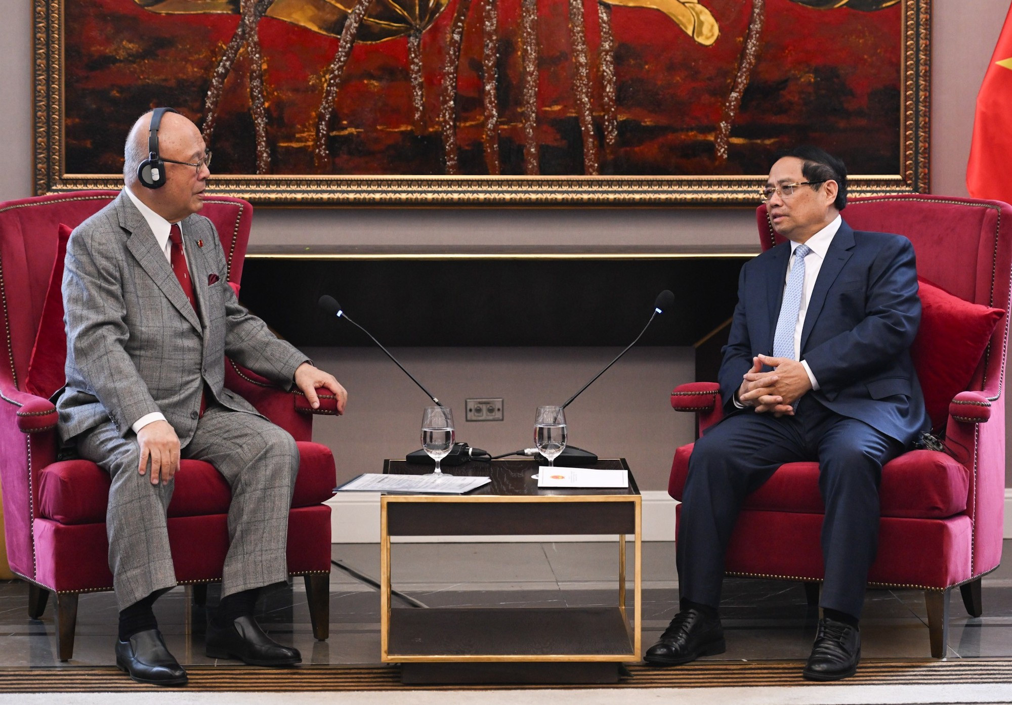 范明正总理会见日越友好议员联盟特别顾问武部勤。