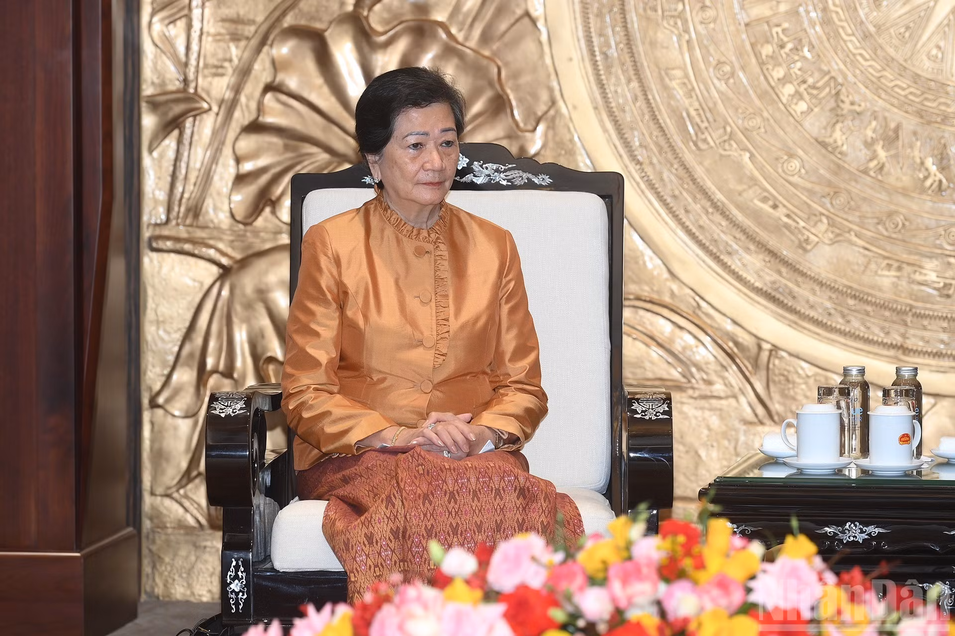 柬埔寨王国驻越南大使谢金塔在会上发表讲话。