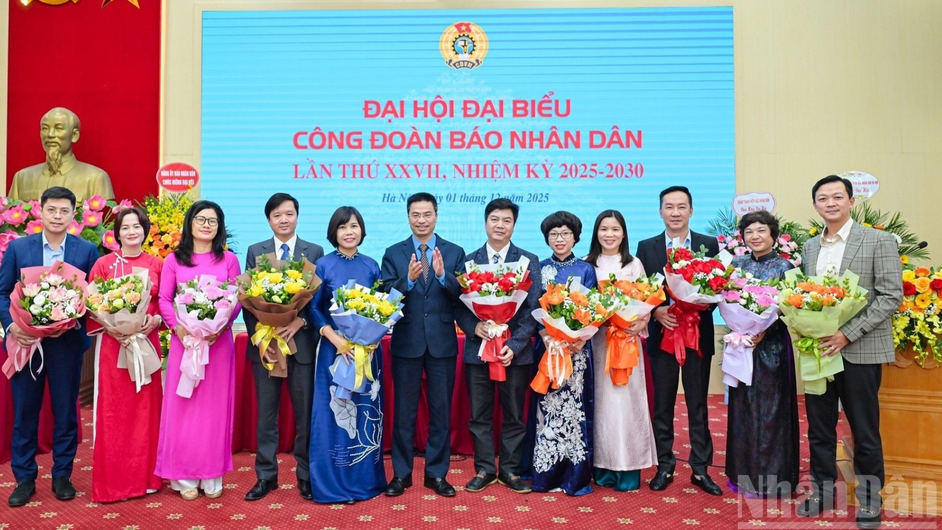 越南《人民报》社工会第二十七次代表大会圆满成功【组图】