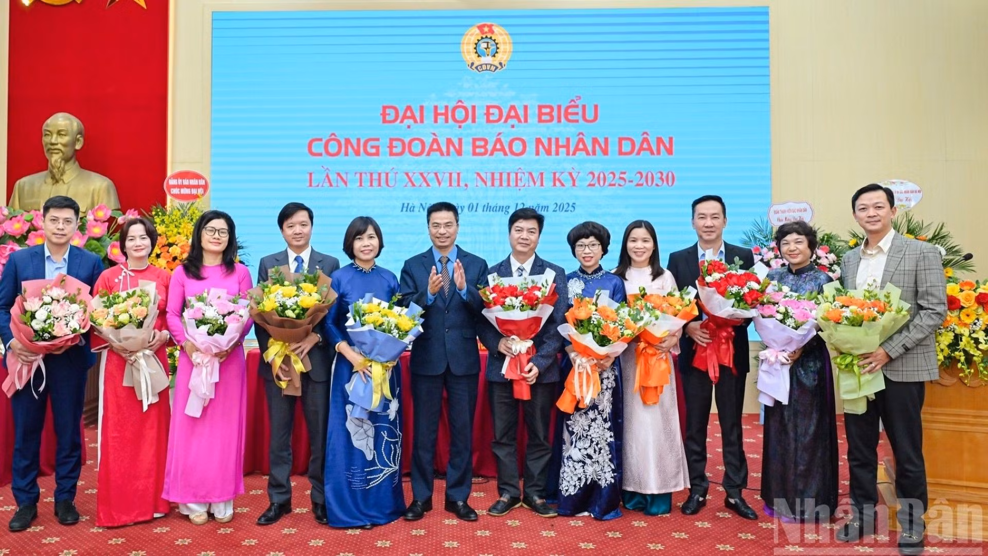 越南《人民报》社工会第二十七次代表大会圆满成功【组图】