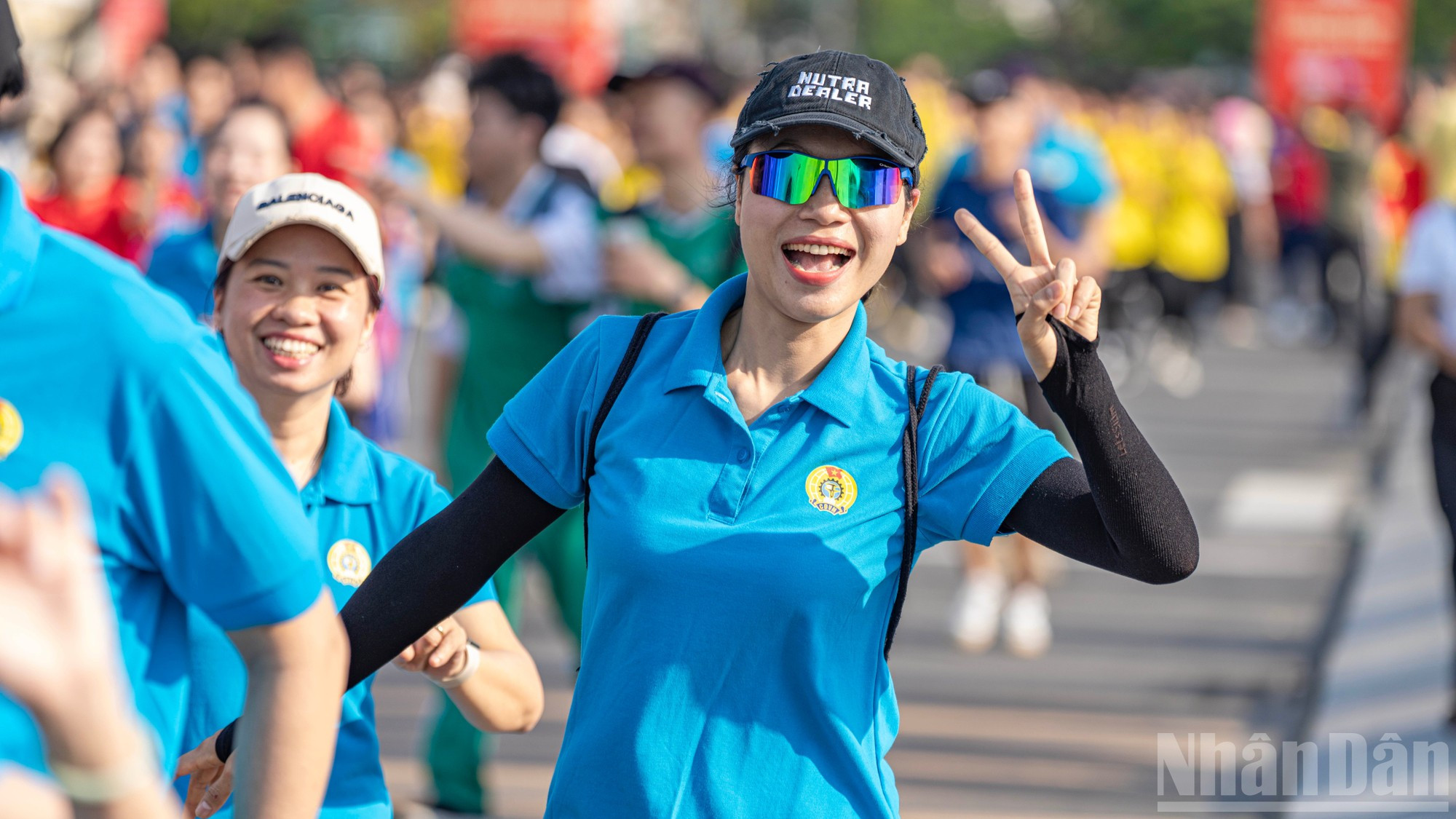 岘港:3.8万人参加“2026年奥林匹克跑步日”活动,弘扬运动精神 ảnh 10 岘港:3.8万人参加“2026年奥林匹克跑步日”活动,弘扬运动精神 ảnh 10