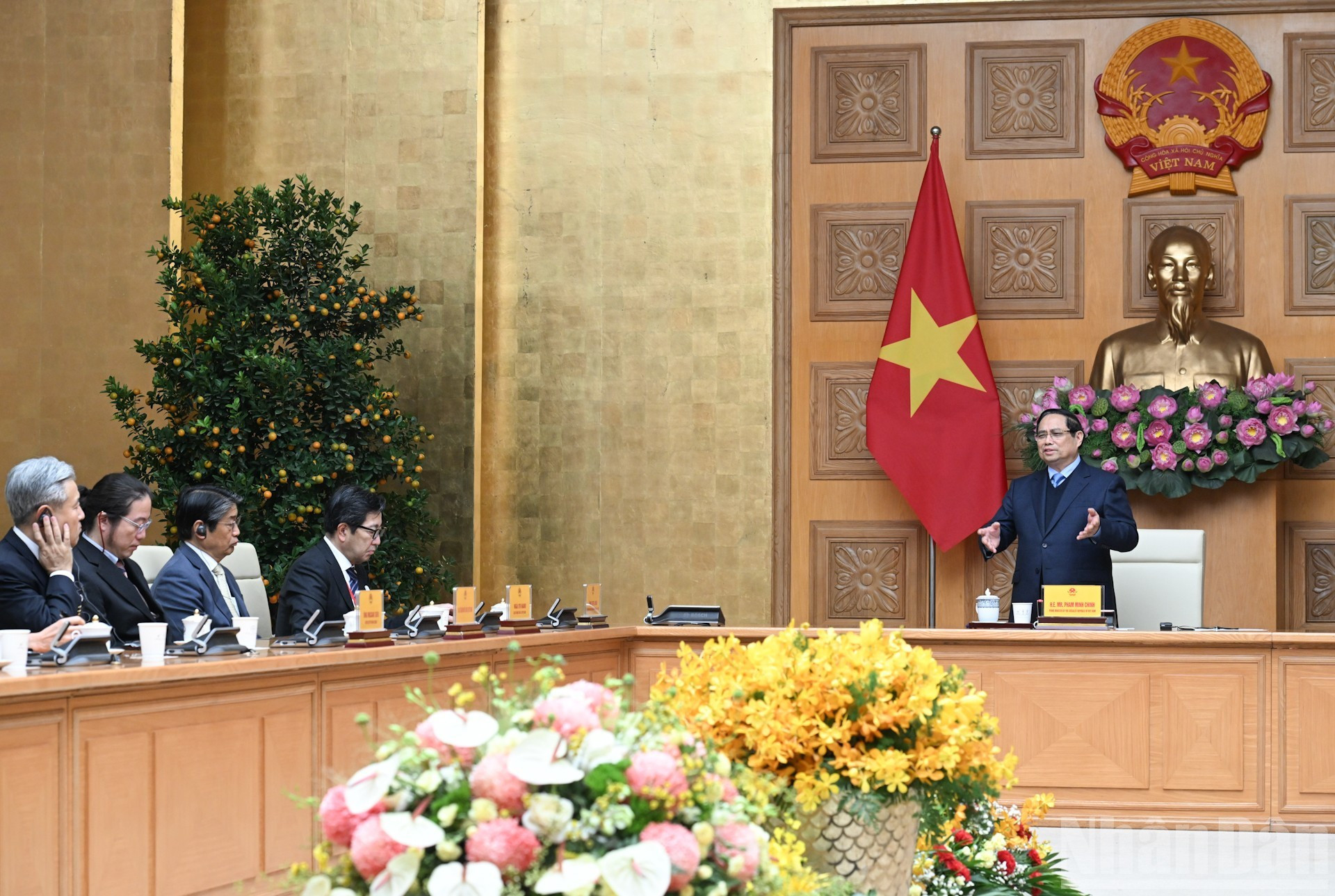 越南政府总理范明正会见日本商工会议所代表团【组图】