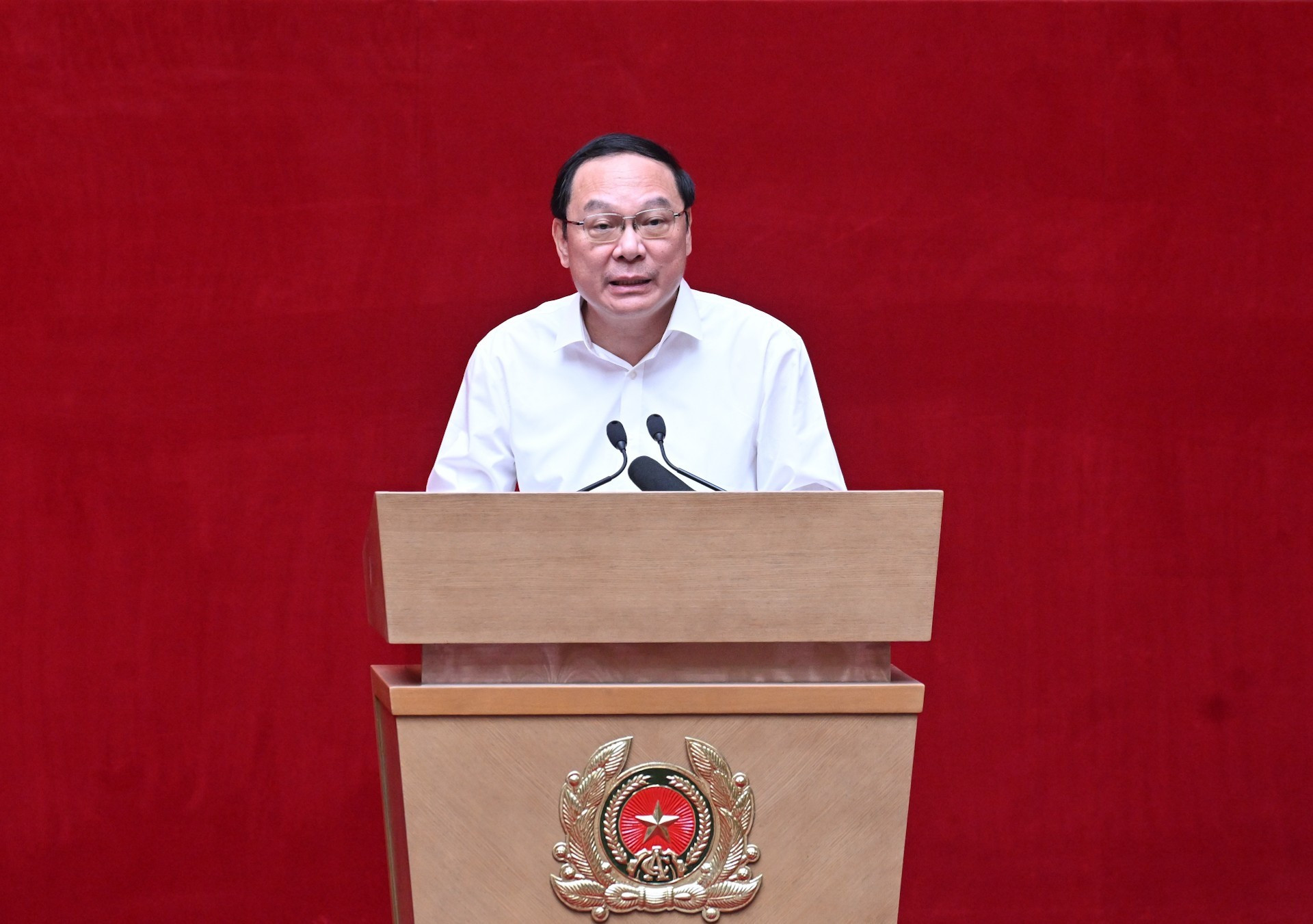 越南农业与环境部副部长黎功成在会上发表讲话。 越南农业与环境部副部长黎功成在会上发表讲话。