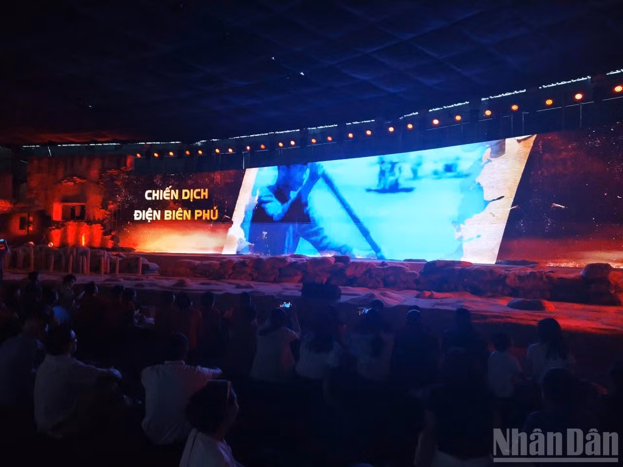 第三展区详细描绘了“煊赫五洲、震动地球”的奠边府大捷。