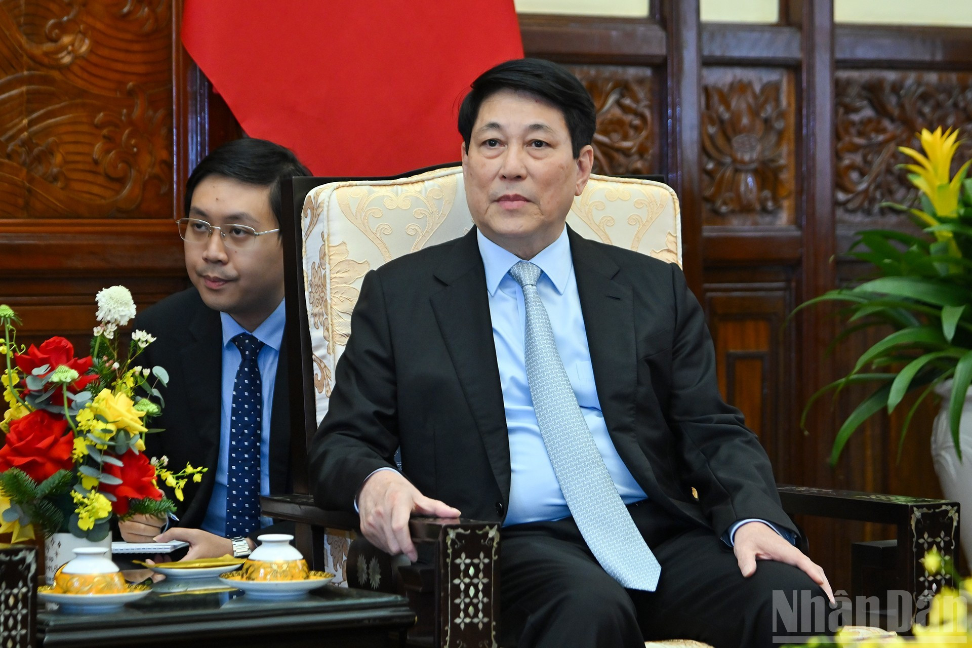 梁强主席在会上发表讲话。