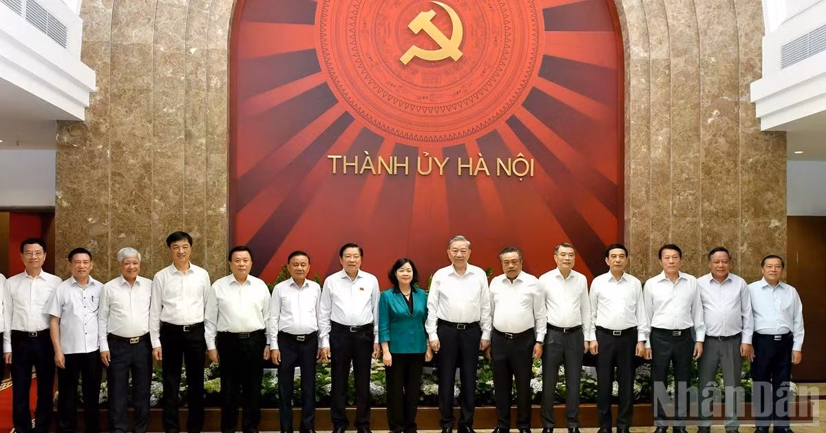 苏林总书记会见河内市委常委会【组图】