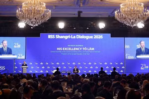 越共中央总书记、国家主席苏林在第23届香格里拉对话会上发表主旨演讲。