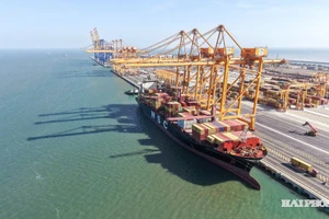 附图：成沥县国际港港口。（图片来源：海防报）