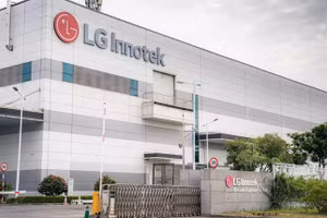 韩国LG Innotek工厂。