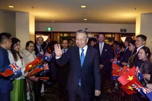 越共中央总书记、国家主席苏林抵达堪培拉，继续对澳大利亚进行国事访问。（图片来源：越通社）