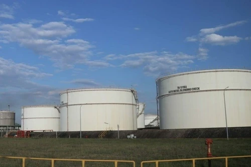 蓉橘炼油厂。（图片来源：越通社）