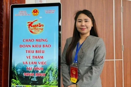 “竹藤”越南语学校校长、关西地区越南人协会主席、旅日越南人联合会副主席黎氏商女士。（图片来源：越通社）