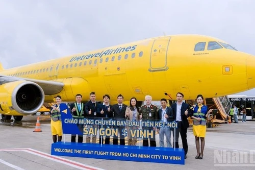 2月1日，Vietravel Airlines正式开通胡志明市—荣市直飞航线。
