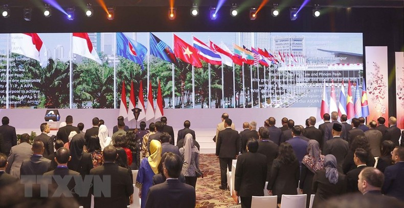 AIPA-44开幕仪式场景。 AIPA-44开幕仪式场景。