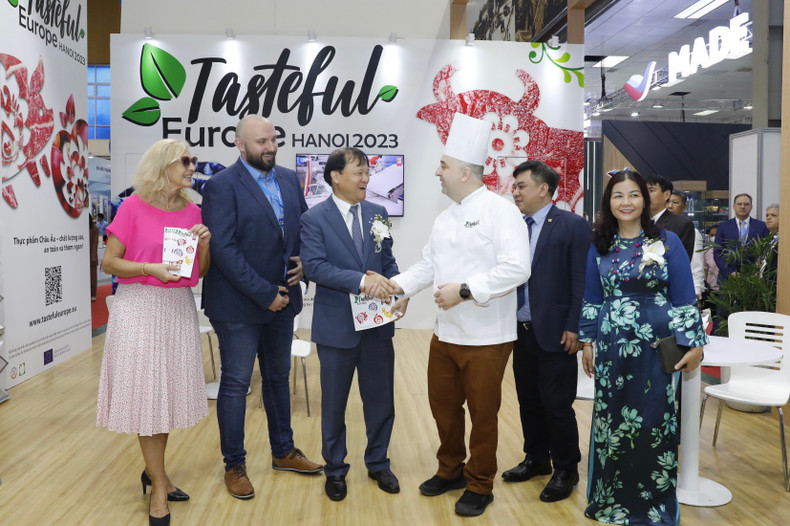 2023年越南国际贸易博览会在河内国际展览中心拉开序幕。