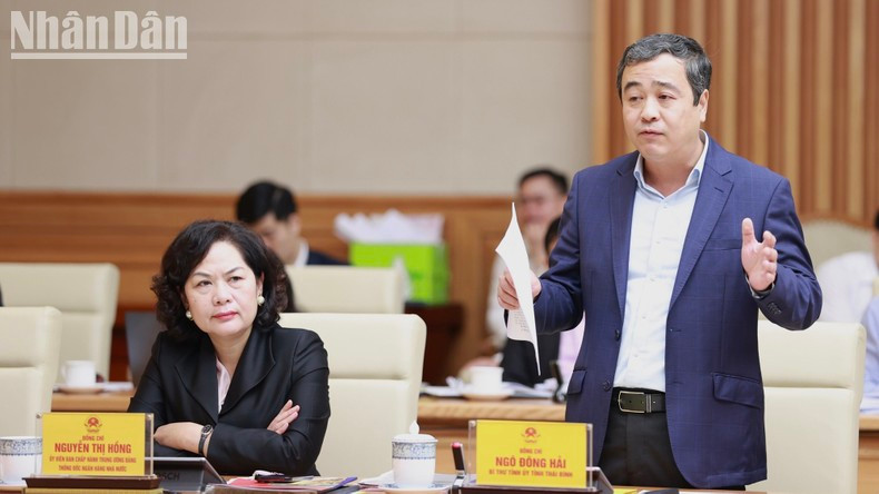 太平省委书记吴东海发表讲话。 太平省委书记吴东海发表讲话。