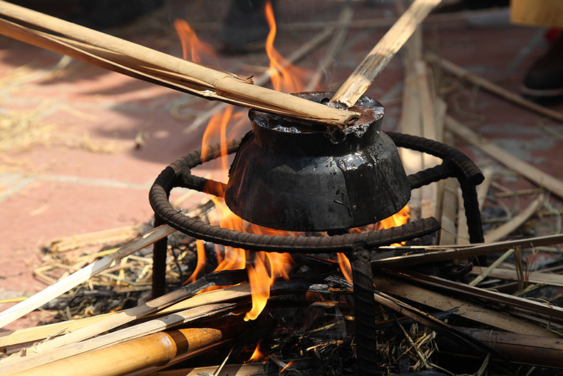今年天气良好，煮饭比赛非常顺利，希望新的一年村民健康、生活充足。