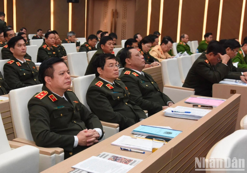 与会代表。 与会代表。