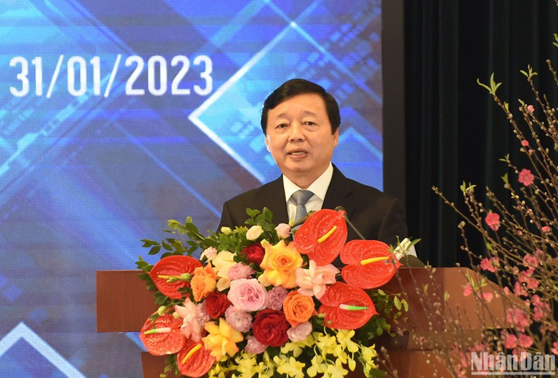 陈红河副总理在活动上发言。