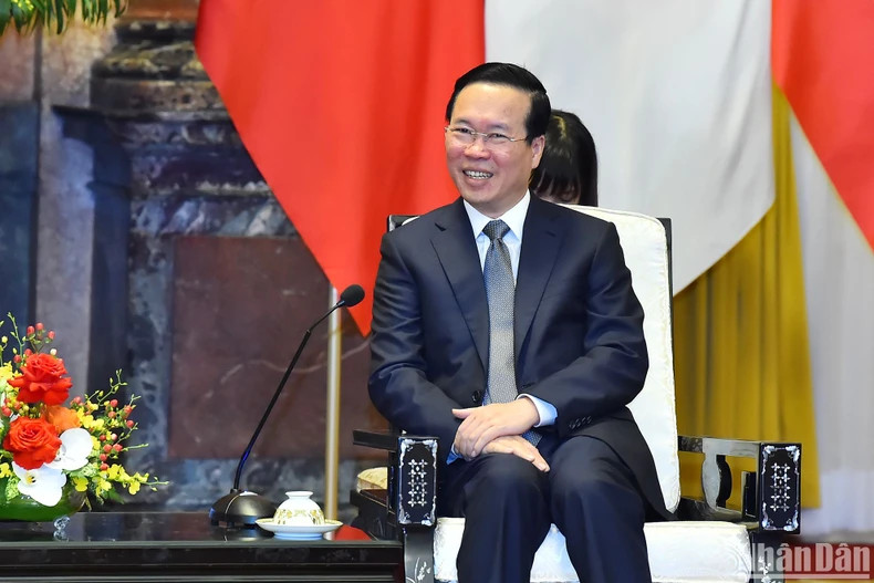 越南国家主席武文赏在会见中发表讲话。 越南国家主席武文赏在会见中发表讲话。