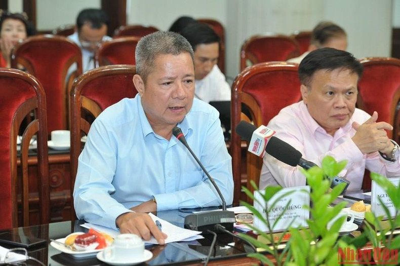 工贸部电力与可再生能源司副司长裴国雄与会。