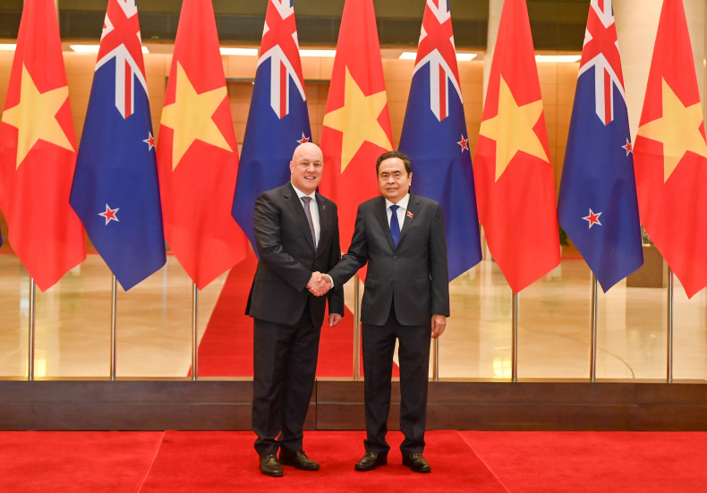 国会主席陈青敏和新西兰总理克里斯托弗•卢克森。 国会主席陈青敏和新西兰总理克里斯托弗•卢克森。