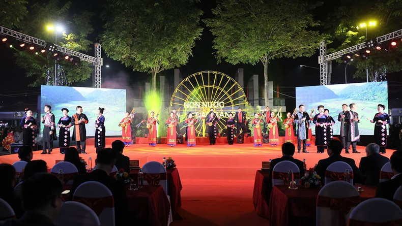 活动场景。 活动场景。