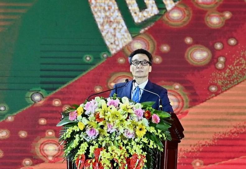 政府副总理武德儋在开幕式上发言。 政府副总理武德儋在开幕式上发言。