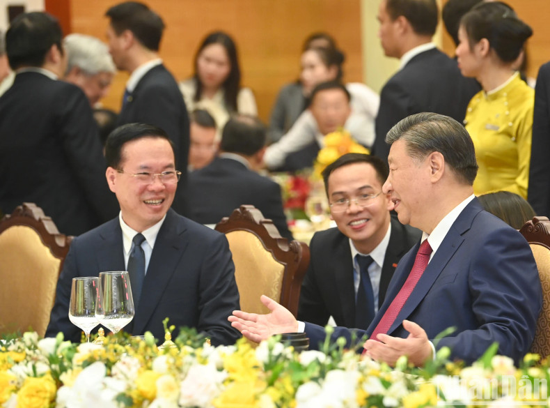 越南国家主席武文赏识和中共中央总书记、中国国家主席习近平。 越南国家主席武文赏识和中共中央总书记、中国国家主席习近平。