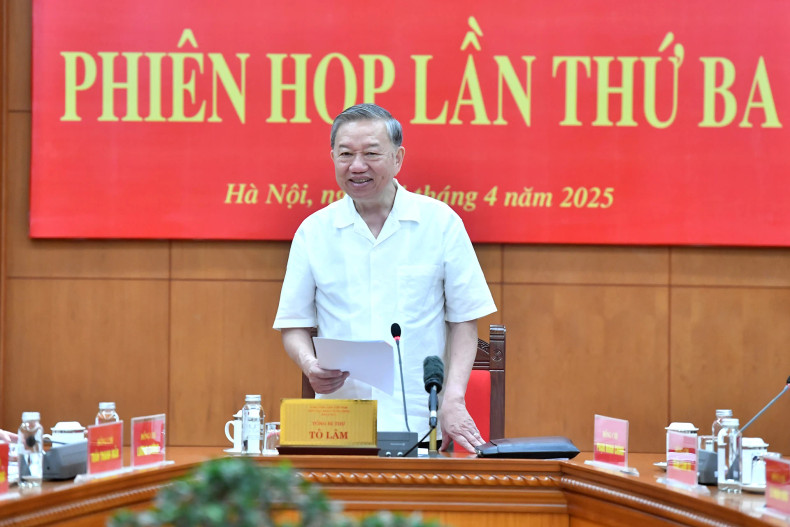 苏林总书记主持召开总结第18-NQ/TW号决议的中央指导委员会第三次会议【组图】 ảnh 1