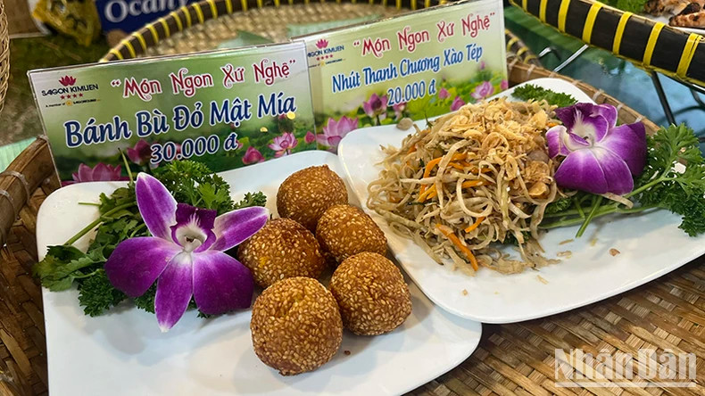 参加2024年西贡旅游美食节的各地美食。 参加2024年西贡旅游美食节的各地美食。