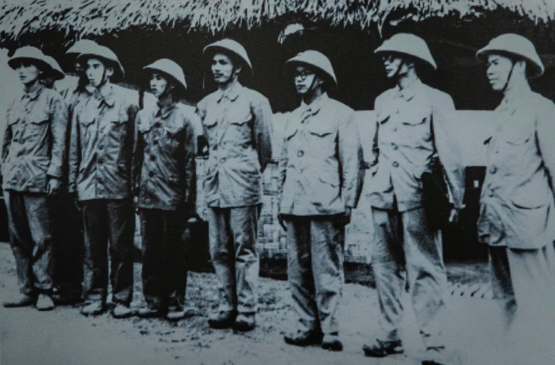 越南人民军总司令部军事代表团出席中嘉会议。 越南人民军总司令部军事代表团出席中嘉会议。