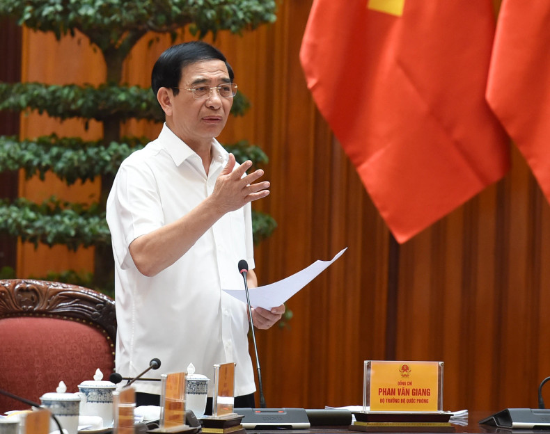 越南政府总理范明正同教育培训部和卫生部举行会议【组图】 ảnh 5 越南政府总理范明正同教育培训部和卫生部举行会议【组图】 ảnh 5