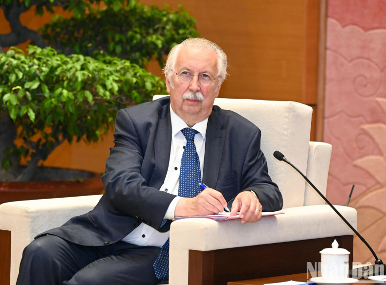 比利时国务大臣、众议院前议长安德烈·弗拉奥。