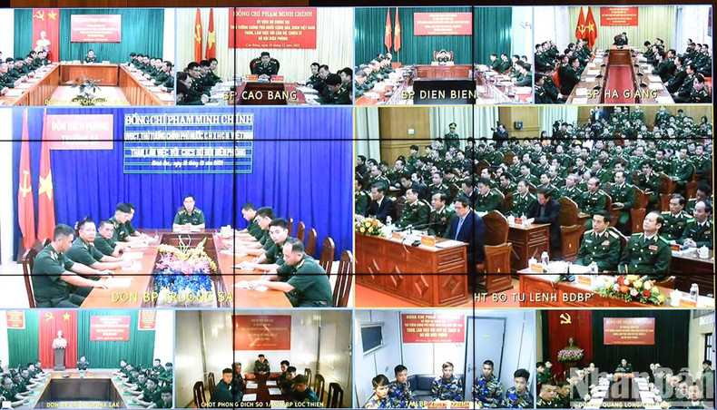 各位代表以视频方式出席工作会谈。 各位代表以视频方式出席工作会谈。