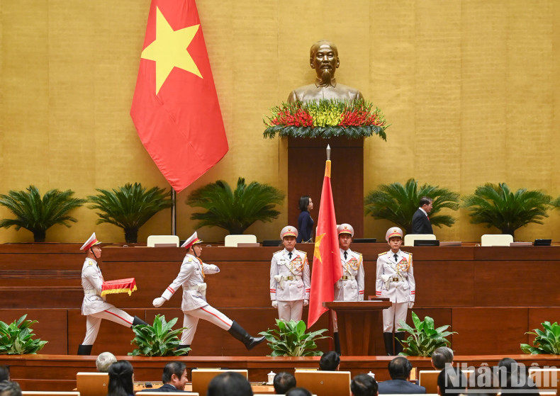 宣誓就职仪式。