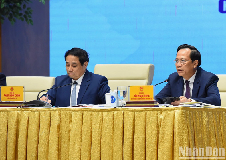 越南劳动荣军与社会部部长陶玉容发表讲话。 越南劳动荣军与社会部部长陶玉容发表讲话。