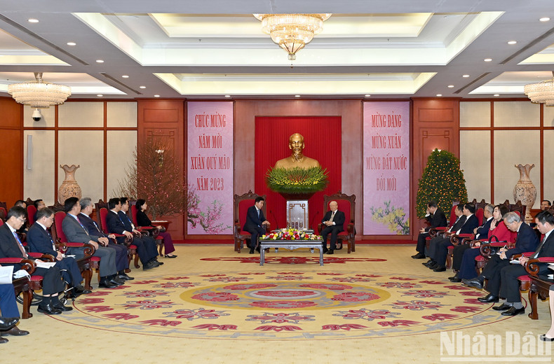 会见场景。 会见场景。