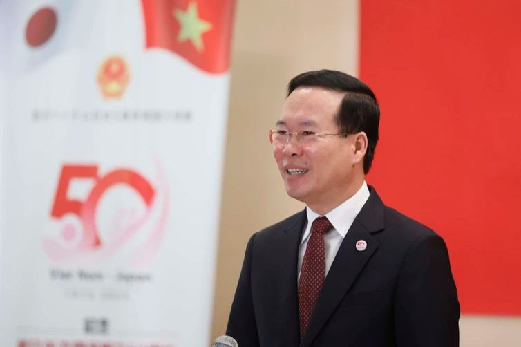 越南国家主席武文赏发表讲话。