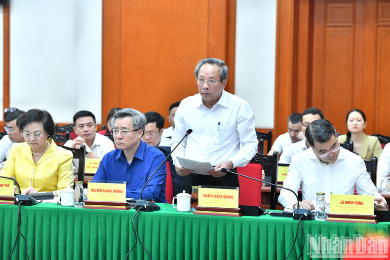 越共中央总书记苏林同越共中央组织部举行工作会议【组图】 ảnh 3