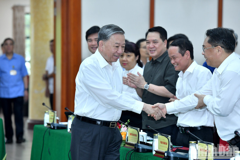 越共中央总书记苏林同越共中央组织部举行工作会议【组图】 ảnh 8