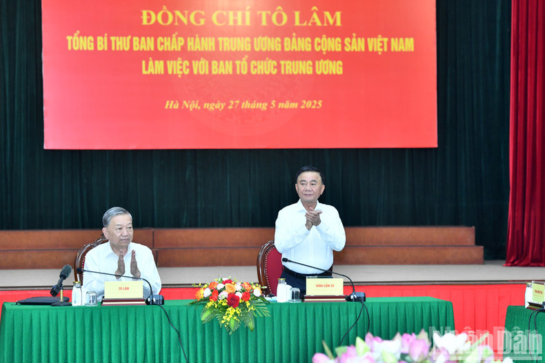 越共中央总书记苏林同越共中央组织部举行工作会议【组图】 ảnh 1