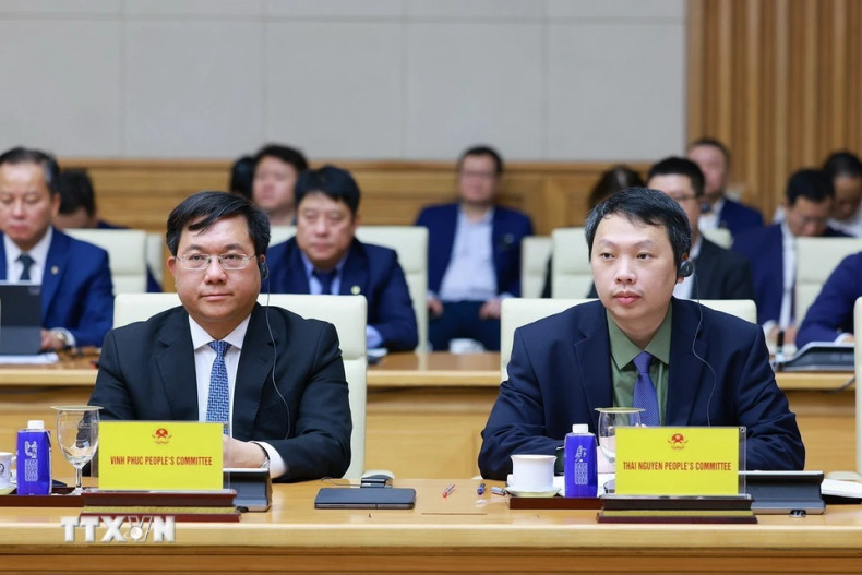 越南各地方领导代表与会。 越南各地方领导代表与会。