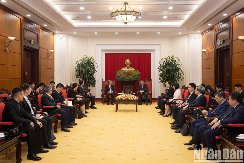 会见场景。 会见场景。